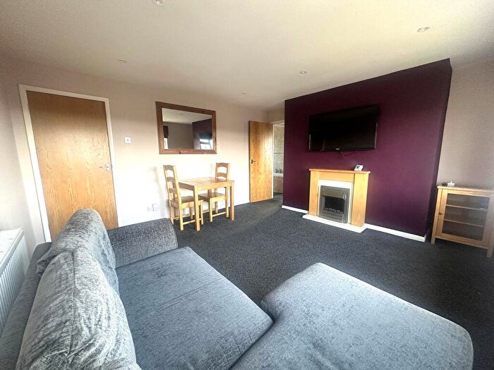 2 Bedroom Flat To Rent In Copt Close, Sturry, CT2