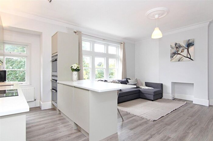 1 Bedroom Flat For Sale In Briar Walk, Putney, London, SW15