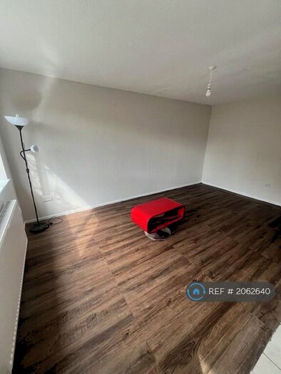 3 Bedroom Terraced House To Rent In Holbeck, Bracknell, RG12