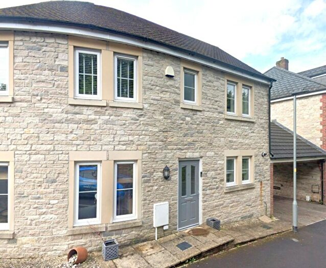 3 Bedroom Semi-Detached House To Rent In Downside Close, Mere, BA12