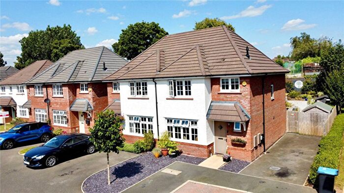 3 Bedroom Semi-Detached House To Rent In Ferry Pickering Close, Hinckley, Leicestershire, LE10