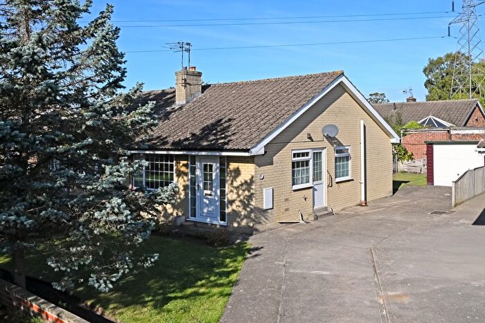 2 Bedroom Bungalow For Sale In Hill View, Stockton Lane, York, YO31