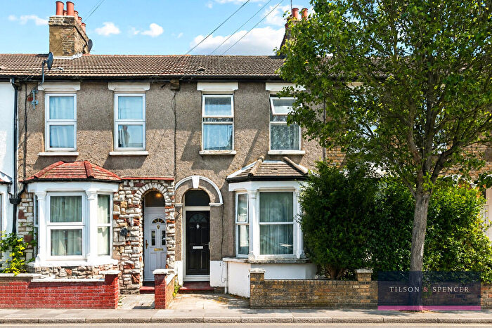 2 Bedroom Terraced House For Sale In Kimberley Road, London, N18