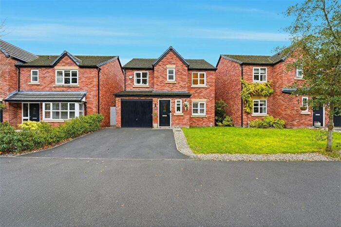 4 Bedroom Detached House For Sale In Leat Place, Bollington, Macclesfield, SK10