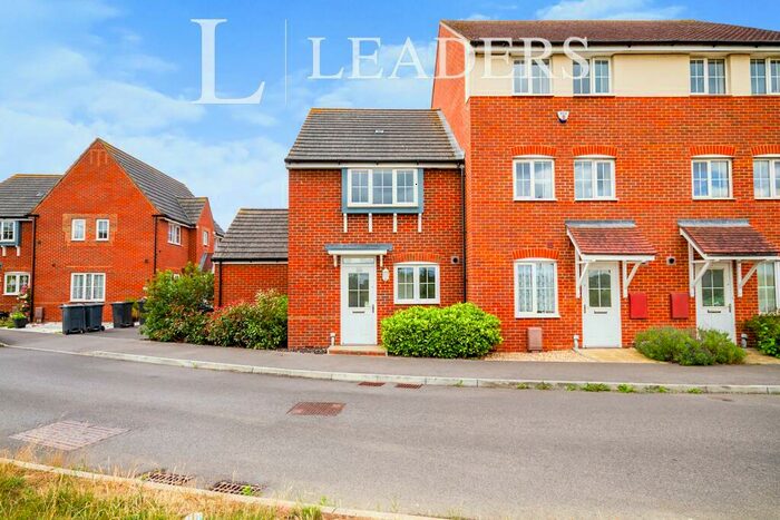 3 Bedroom End Of Terrace House To Rent In Bay Bridge Crescent, St Marys Close, PO22