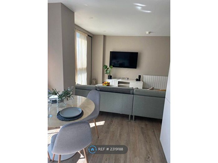 2 Bedroom Flat To Rent In Hull, Hull, HU1
