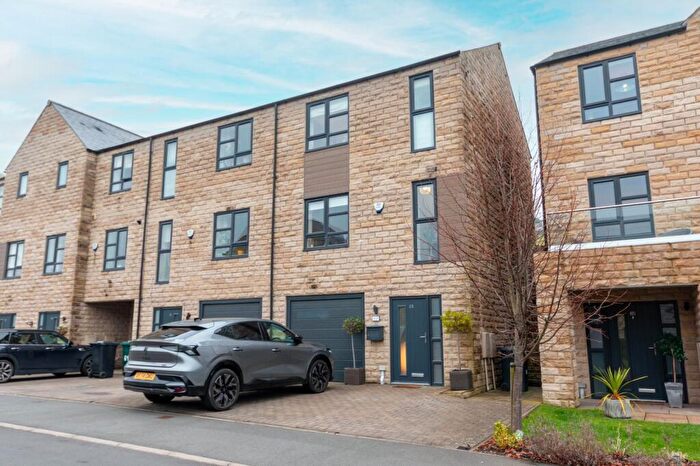 3 Bedroom House For Sale In River View, Haworth, Keighley, West Yorkshire, BD22