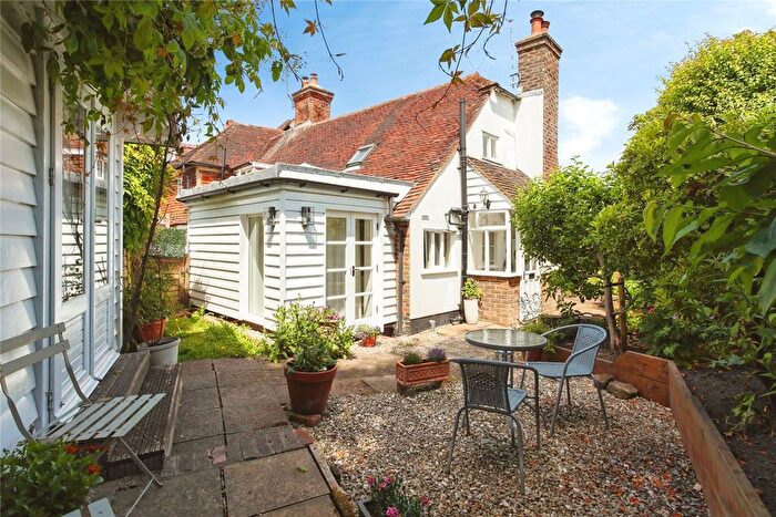 1 Bedroom End Terrace House For Sale In West Road, Goudhurst, Cranbrook, Kent, TN17