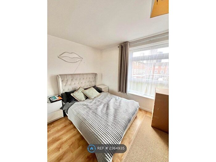 1 Bedroom Flat To Rent In Cotelands, Croydon, CR0