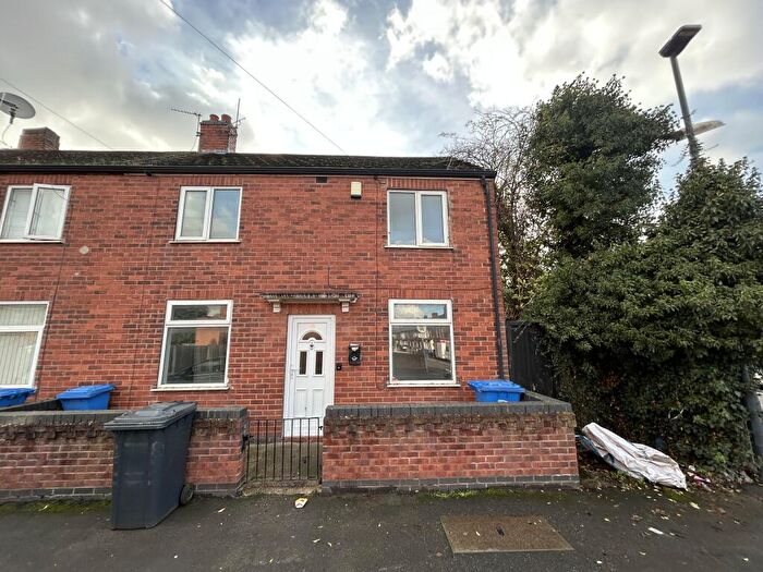 2 Bedroom End Of Terrace House For Sale In Hawthorn Street, Derby, DE24