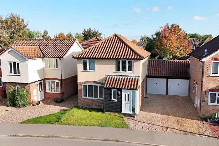 3 Bedroom Detached House For Sale In Bayfield Drive, Burwell, CB25