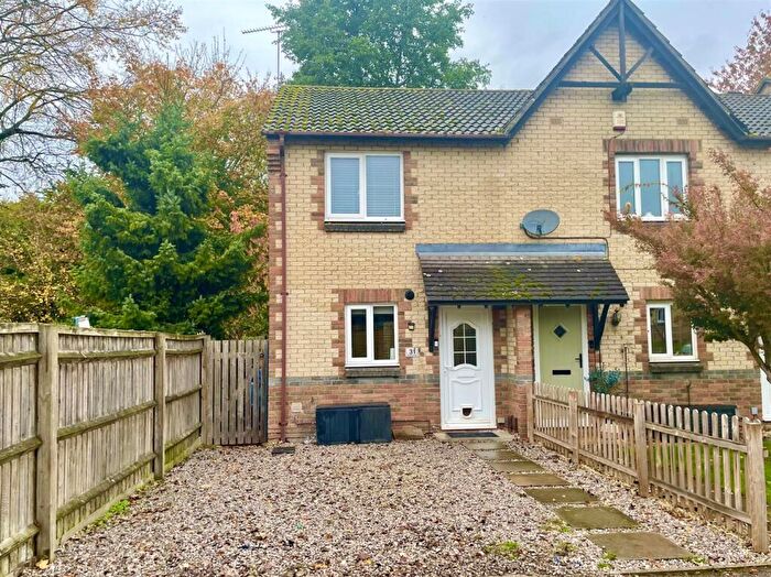 2 Bedroom End Of Terrace House For Sale In Periwinkle Close, Pembroke Park, Swindon, SN2