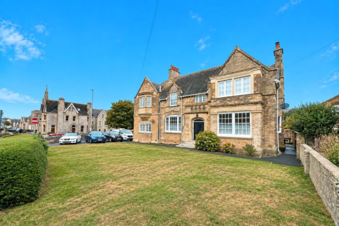 2 Bedroom Apartment For Sale In Ingleton, Greenhill, Weymouth, DT4