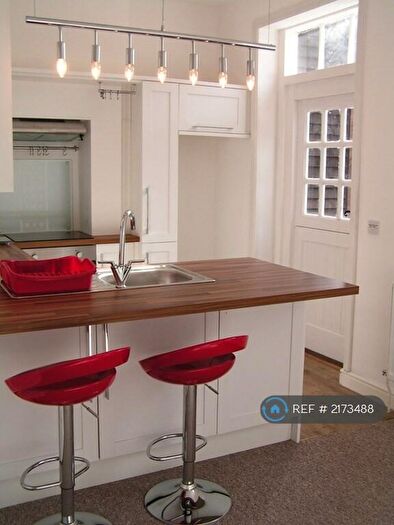 1 Bedroom Flat To Rent In High Street, Sittingbourne, ME10