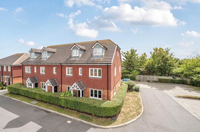 2 Bedroom Flat For Sale In Hangar Drive, Tangmere, PO20