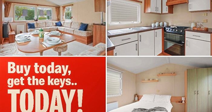 2 Bedroom Park Home For Sale In Coast Road Corton, Lowestoft, NR32