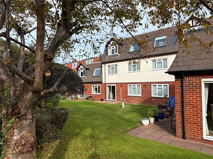 1 Bedroom Apartment For Sale In Green Street, Old Town, Eastbourne, East Sussex, BN21