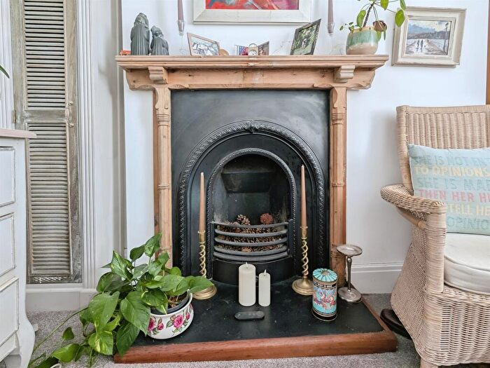 3 Bedroom Terraced House For Sale In North Bar Without, Beverley, HU17