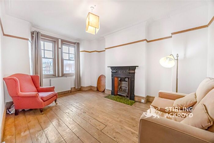 1 Bedroom Flat To Rent In Langham Street, London, W1W