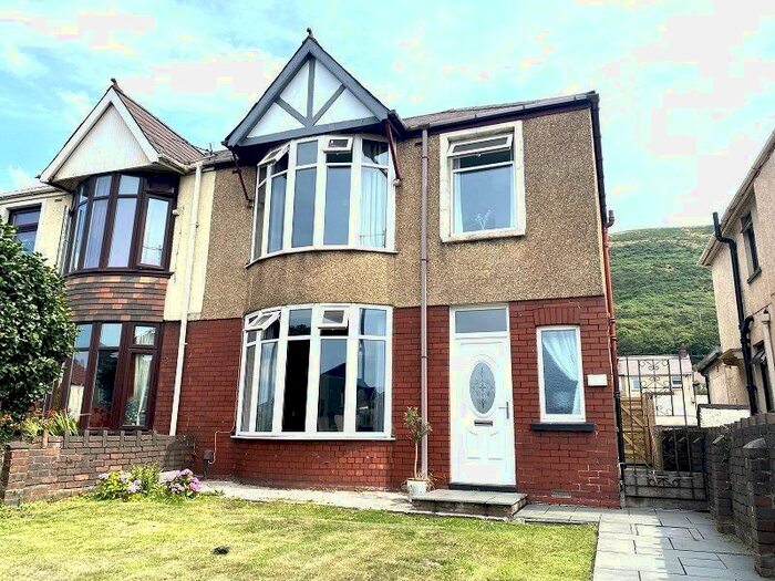 Houses for sale & to rent in SA13 2AS, Morlais Road, Taibach Port Talbot