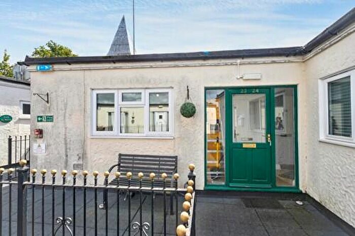 1 Bedroom Flat To Rent In Castle Walk, Lower Street, Stansted Mountfitchet, CM24
