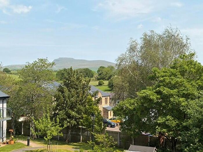 1 Bedroom Apartment For Sale In Bowland View, Scholars Rise, High Bentham, North Yorkshire, LA2