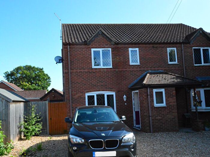 3 Bedroom Semi-Detached House To Rent In Station Road, Ruskington, NG34