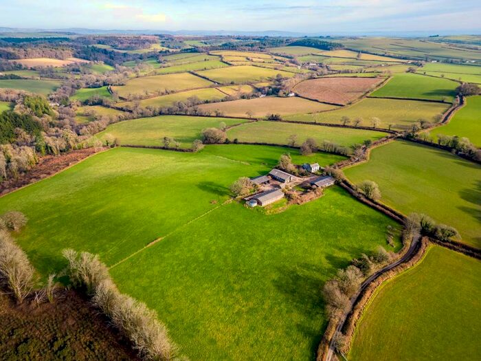 9 Bedroom Farm House To Rent In Boconnoc, PL22