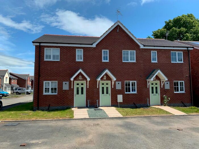 2 Bedroom Mews To Rent In Barley Meadows, Llanymynech, Powys, SY22