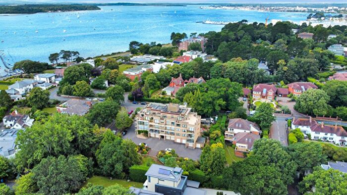 3 Bedroom Apartment To Rent In Alington Road, Evening Hill, BH14