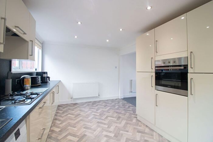 2 Bedroom Semi-detached House For Sale In Albany Road, Blackwood, NP12