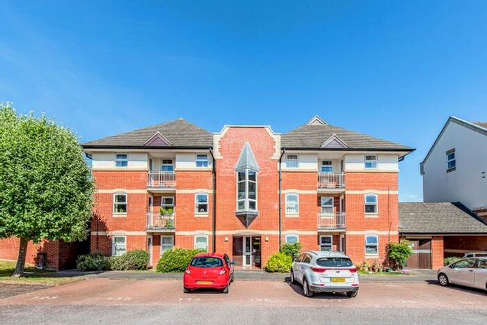 2 Bedroom Flat To Rent In Jackman Close, Abingdon, OX14