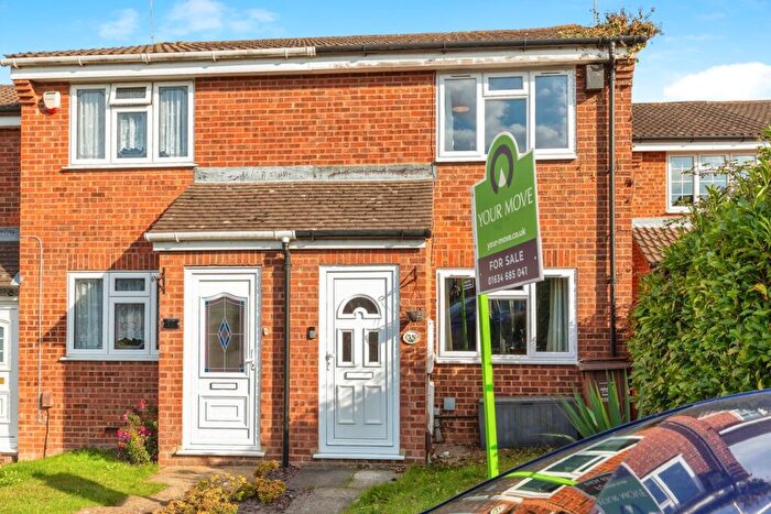 2 Bedroom End Of Terrace House For Sale In Gatcombe Close, Chatham, Kent, ME5