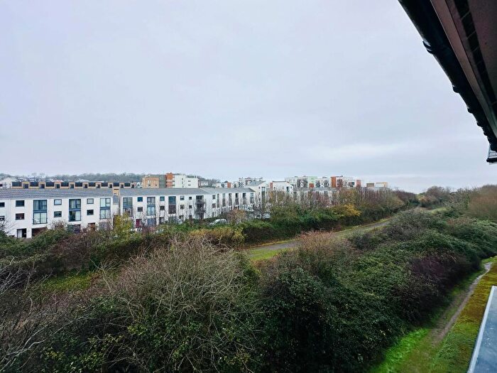 2 Bedroom Apartment To Rent In Guillemot Road, Portishead, BS20