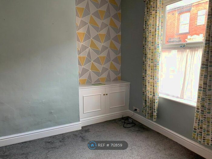 3 Bedroom Terraced House To Rent In Broughton Street, Preston, PR1