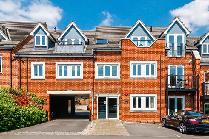 2 Bedroom Apartment To Rent In Islip Road, Oxford, OX2