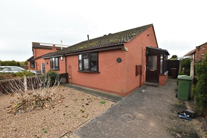 1 Bedroom Detached Bungalow To Rent In Campbells Farm Avenue, Gunness, Scunthorpe, DN15