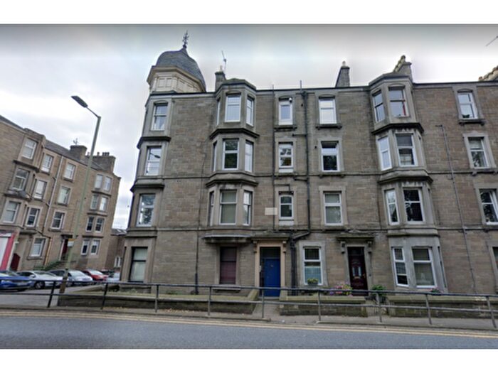 1 Bedroom Flat To Rent In Arbroath Road, Dundee, DD4