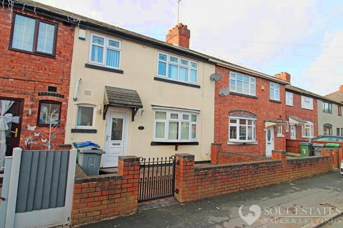 3 Bedroom Terraced House To Rent In Summerhill Road, Tipton, DY4