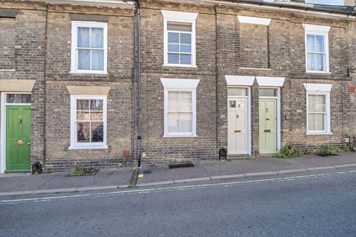 2 Bedroom Terraced House For Sale In Cannon Street, Bury St. Edmunds, IP33