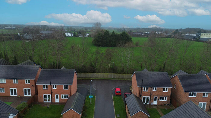 4 Bedroom Detached House For Sale In Hawthorn Place, Preston, PR3