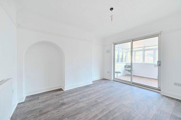 3 Bedroom Terraced House To Rent In Arkindale Road, Catford, London, SE6