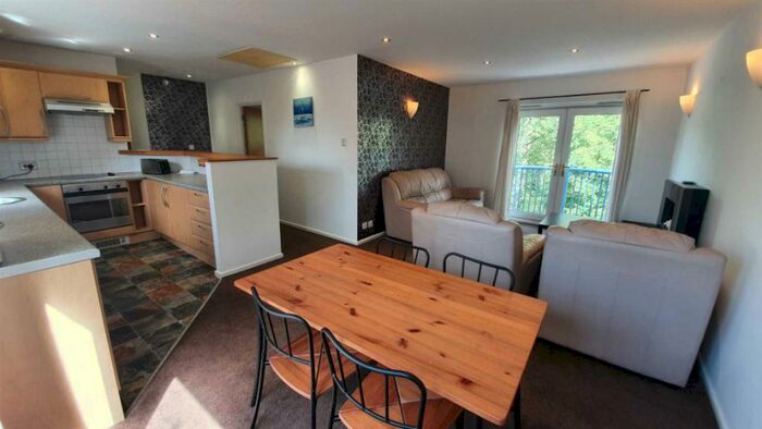 2 Bedroom Flat To Rent In Dearden Street, Hulme, M15