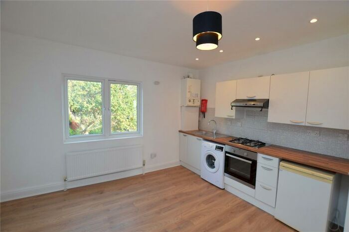 2 Bedroom Apartment To Rent In St. Mary's Road, London, SE25