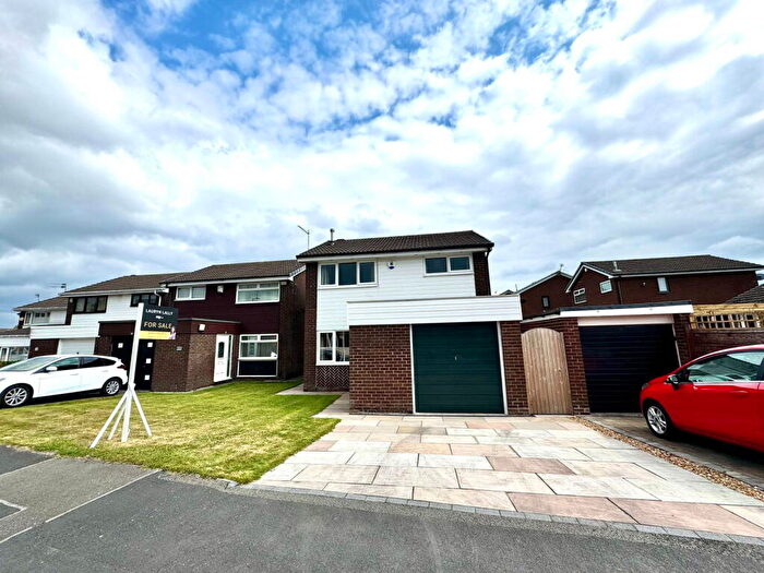 3 Bedroom Detached House For Sale In Fallow Fields Drive, Reddish Vale, Stockport, SK5