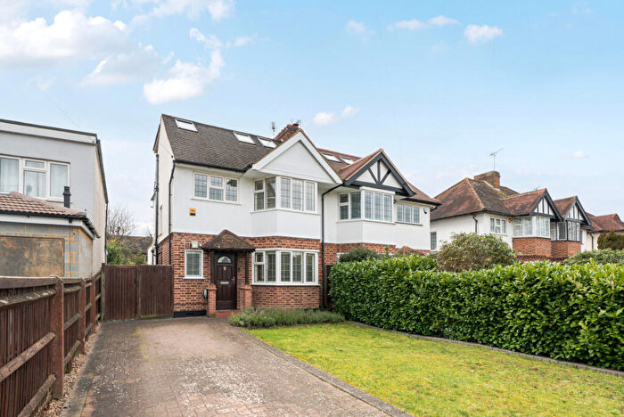 4 Bedroom Semi Detached House For Sale In Mayfield Avenue, New Haw, KT15