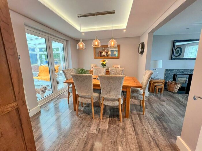 5 Bedroom Detached House For Sale In The Oak Field, Cinderford, GL14