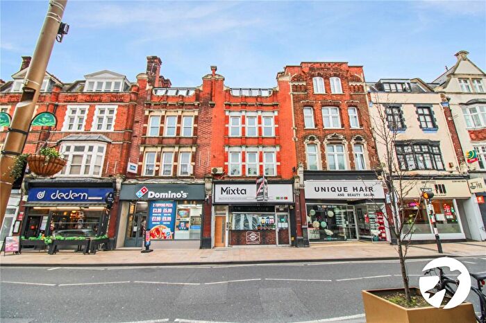 1 Bedroom Flat To Rent In High Street, Bromley, Kent, BR1