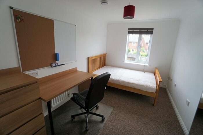 5 Bedroom House To Rent In Cropthorne Road South, Bristol, Avon, BS7