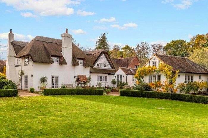 5 Bedroom Detached House For Sale In Whitehall Lane, Checkendon, RG8